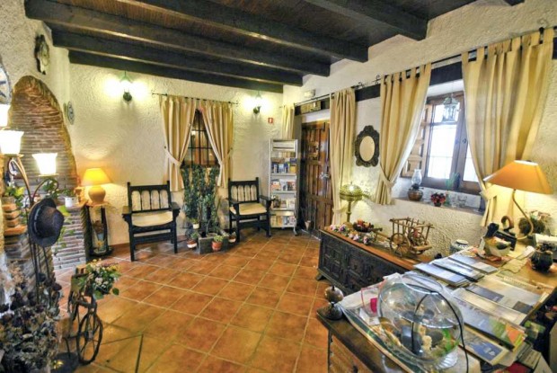 La Camara - reception