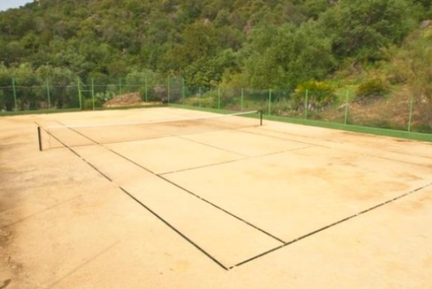 El Cortijo: tennis